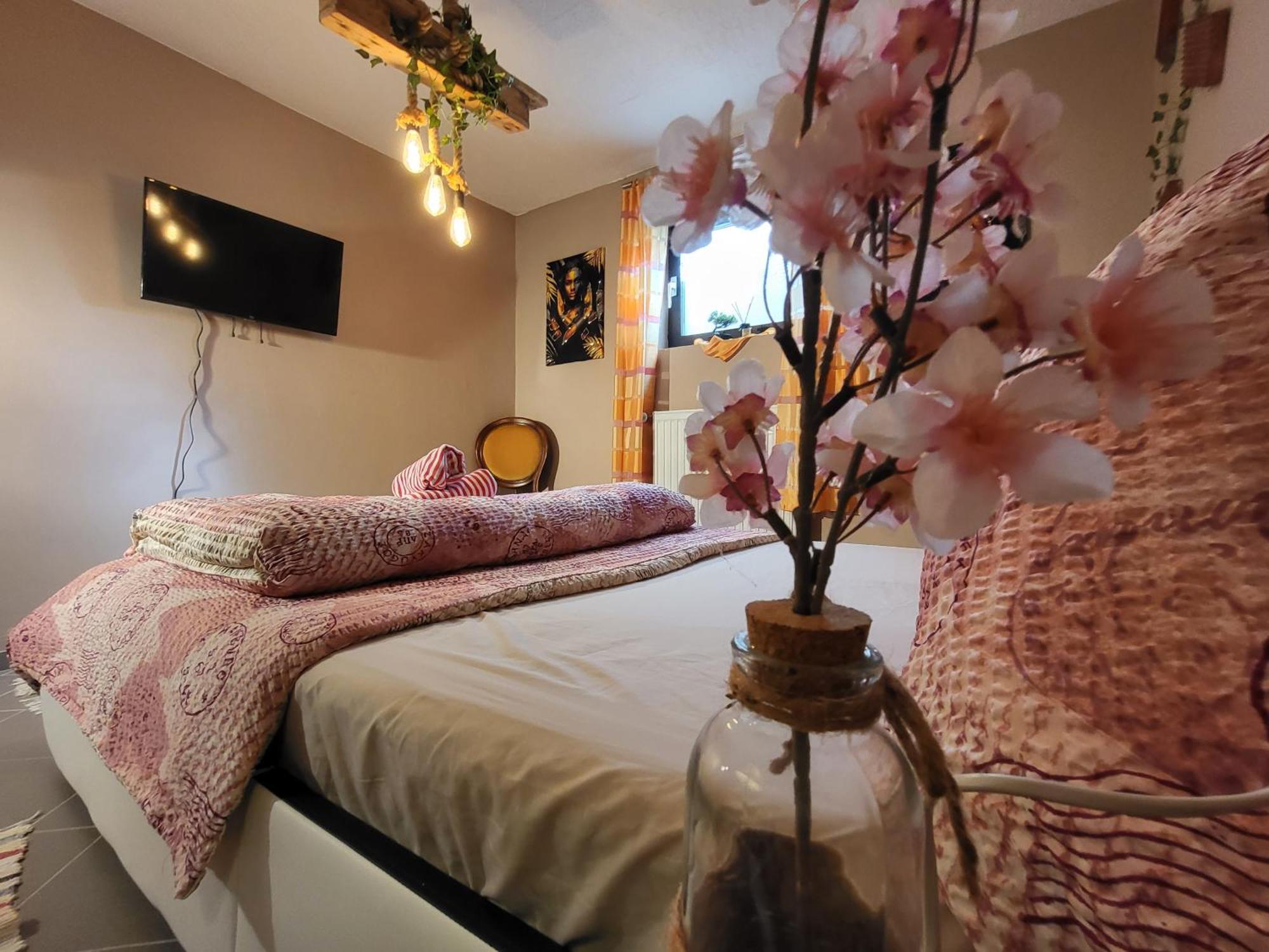 Appartamento Lovely Oasis Schmelz Esterno foto